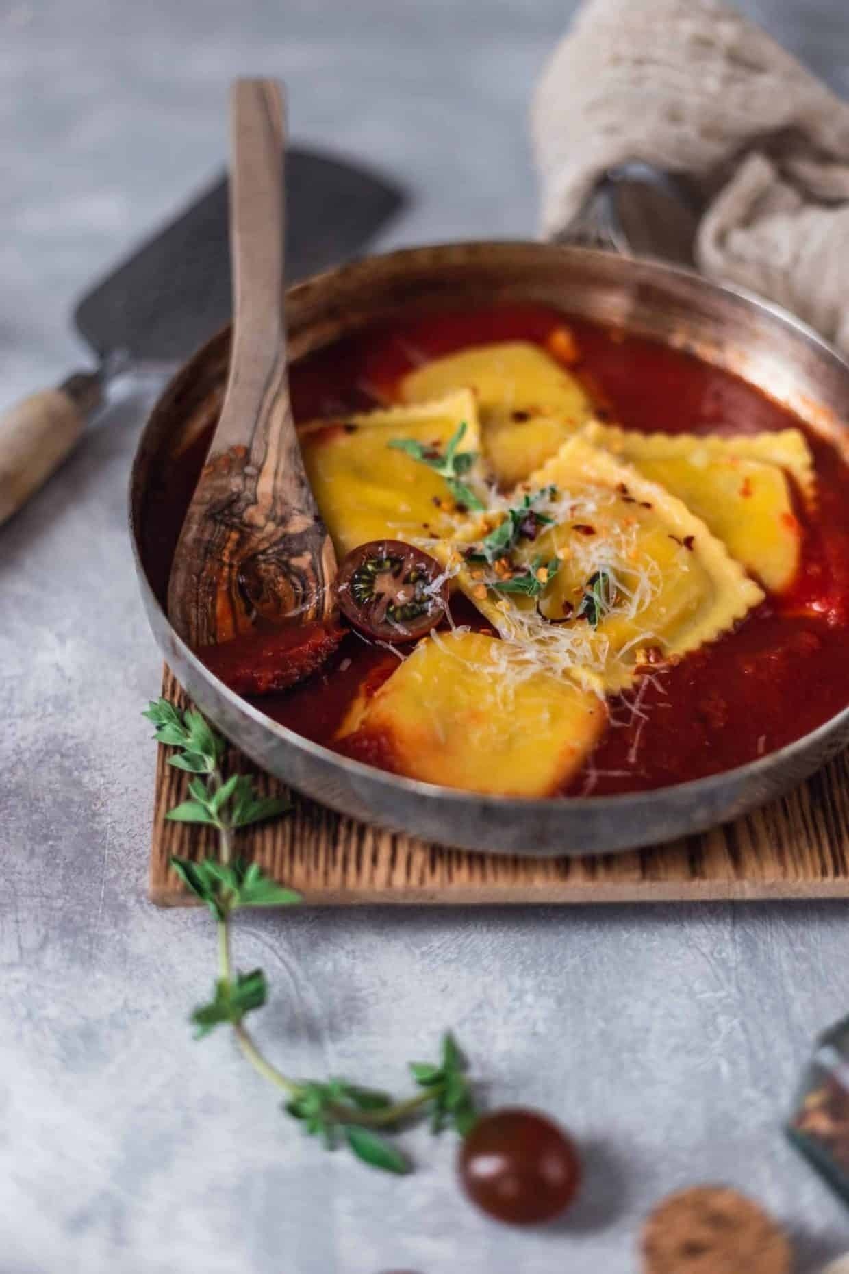 Caprese Ravioli & Marinara Sauce
