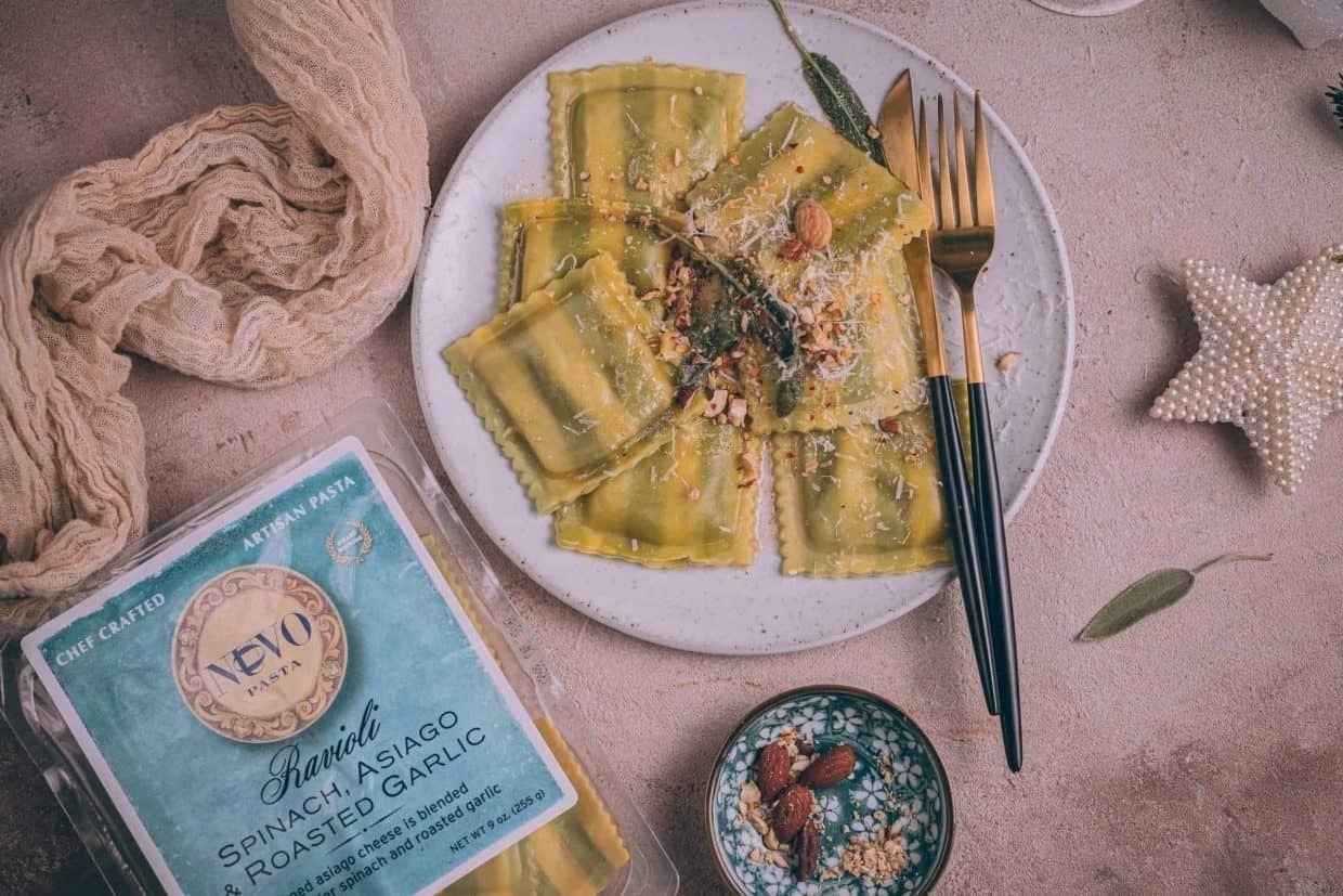 Spinach Asiago Roasted Garlic Ravioli with Pine Nuts