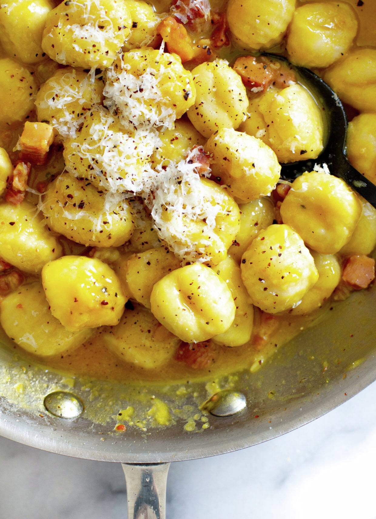 Alessi Gluten Free Gnocchi / Gluten Free Sweet Potato Gnocchi | xoxoBella | Recipe in ... - If using a regular pan, olive oil will be required for searing.